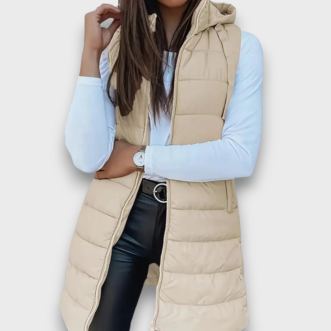 Kaira – Casual sleeveless hooded puffer vest
