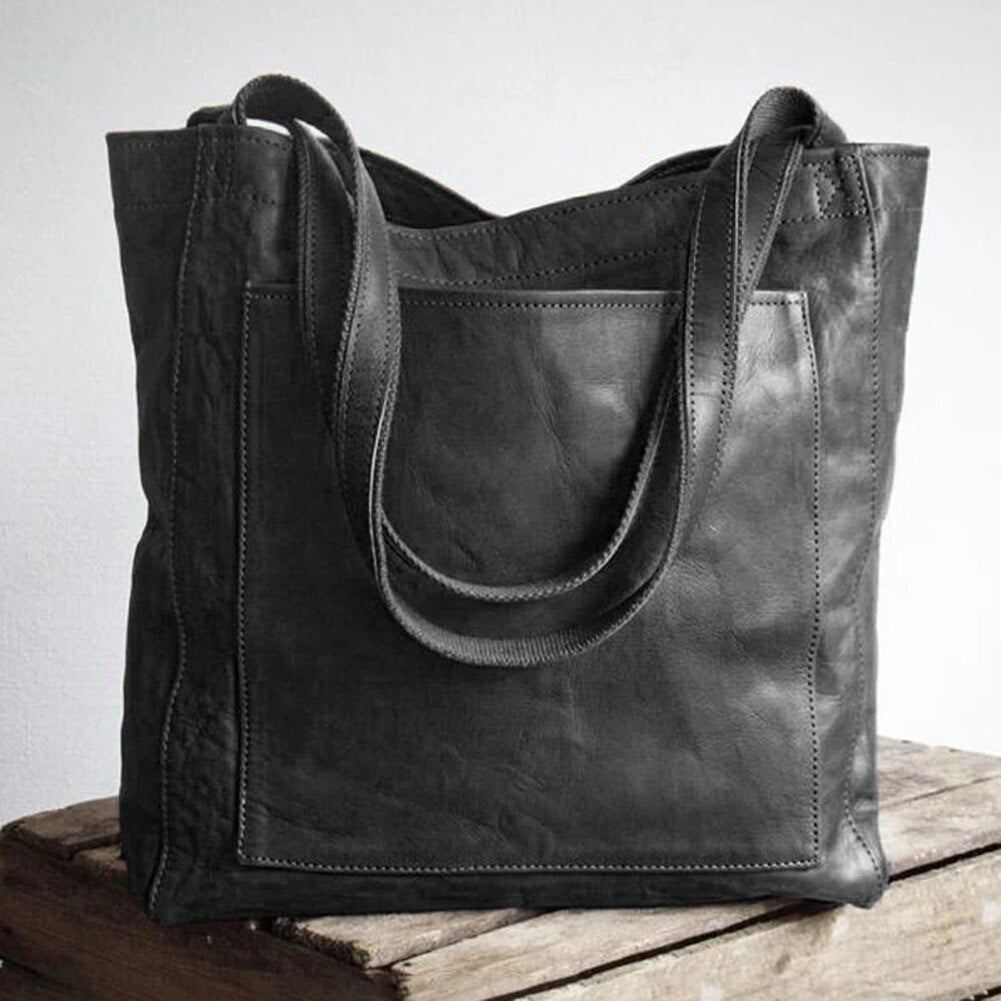 Luvre-Dublin | Elegant leather bag with style