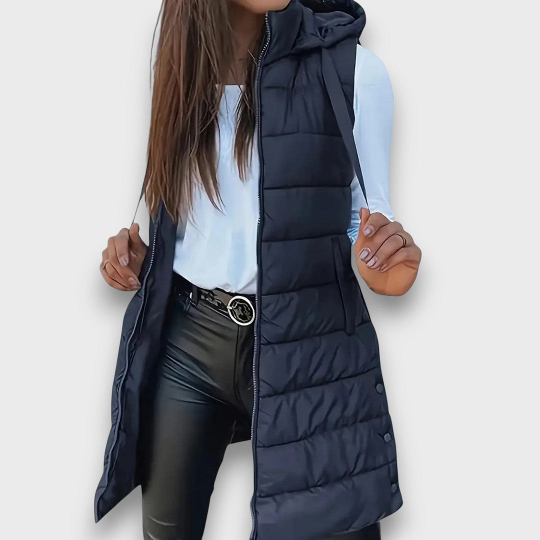 Kaira – Casual sleeveless hooded puffer vest