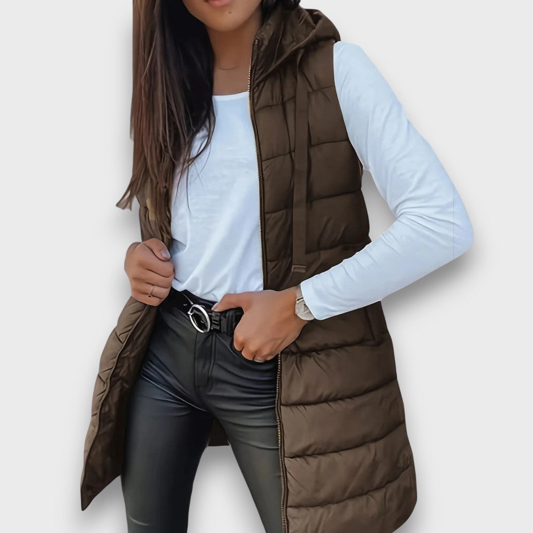 Kaira – Casual sleeveless hooded puffer vest