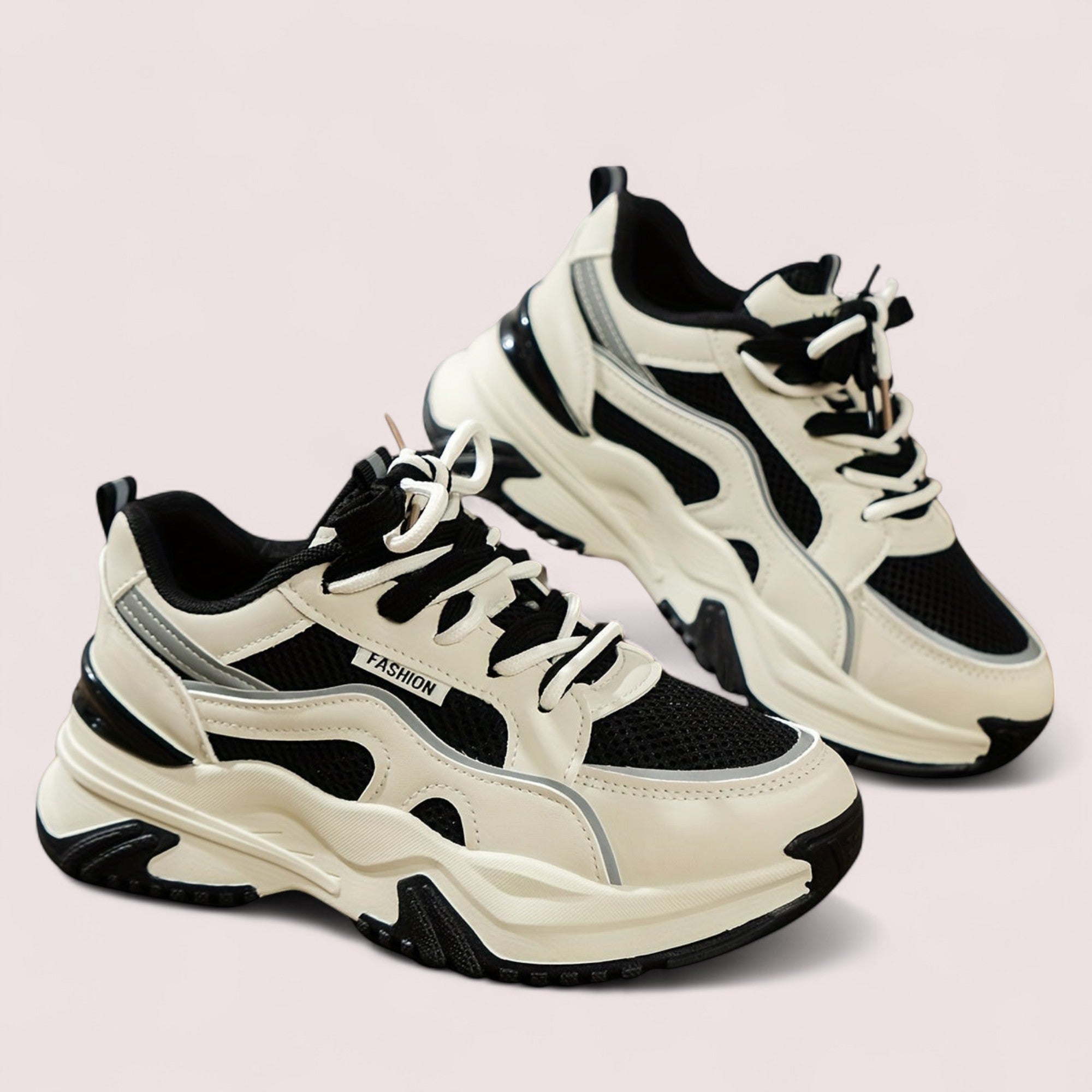 Luvre-Dublin | Sneakers